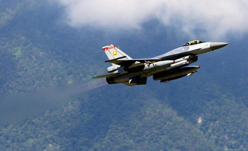 資料圖：臺(tái)軍F16戰(zhàn)機(jī)