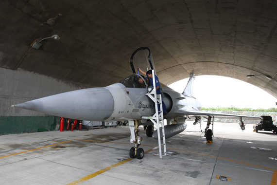 資料圖:臺軍列裝的法國產(chǎn)幻影戰(zhàn)機