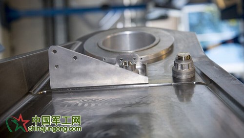 空客A350飛機(jī)已經(jīng)安裝了第一個(gè)3D打印鈦支架